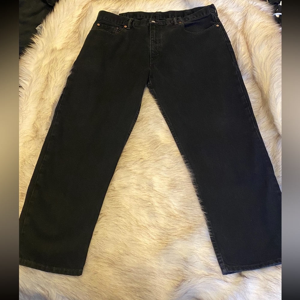 Levi’s Men Black Pants - Size W 42 / L 32 .